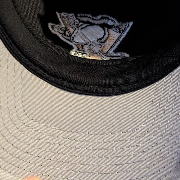 Pittsburgh Penguins Hockey Sports Adjustable Men's Baseball Cap - Picture 6 of 7